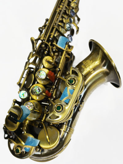 Клапан саксофона. Октавный клапан на саксофоне. Sax Alto октавный клапан. Октавный клапан на саксофоне Альт. Клапана для саксофона сопрано.