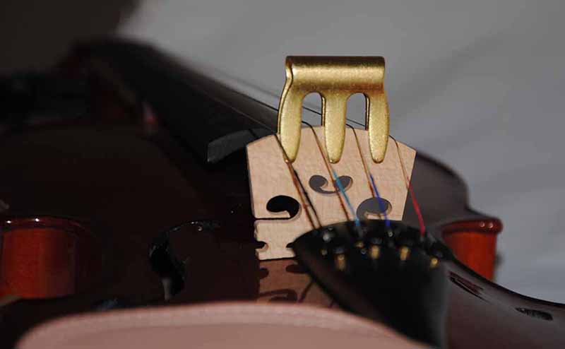 MV-1 Сурдина для скрипки размером 4/4-3/4, латунь, Мозеръ