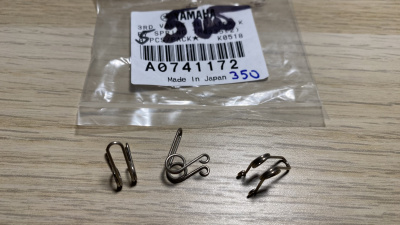 Пружинка YAMAHA A0741172 для 3 крона трубы YTR-8335 (2)